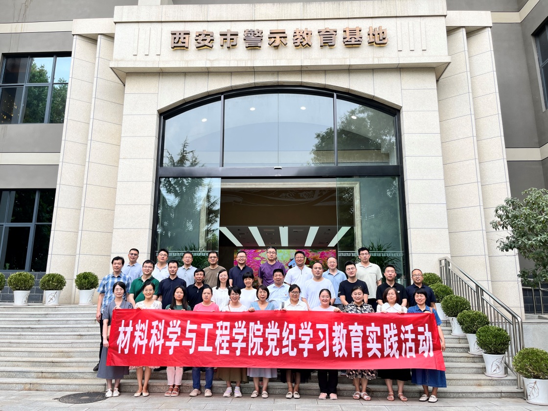 說明: D:\QQ照片\MobileFile\Cache_695ee27d683dcdea..jpg