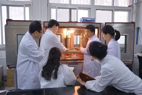 實(shí)驗(yàn)室20190429145814 - 副本.jpg